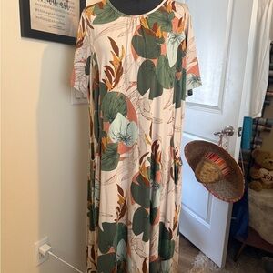 Tropical Leaf Print Maxi Dress